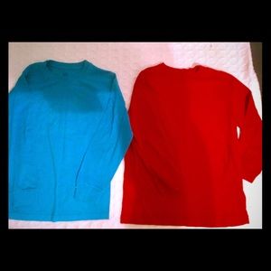 Pair of long sleeve plain tees